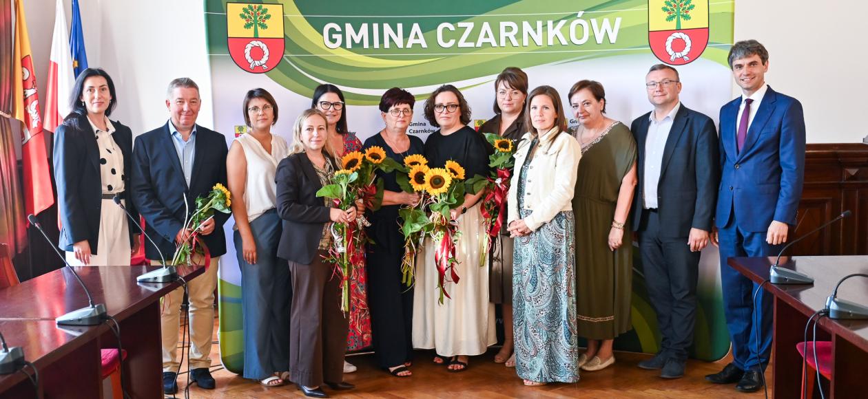 Podsumowanie roku szkolnego 2025/2026 i nowe powierzenia w gminnej oświacie